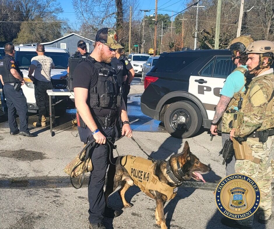 Minor, 3 others arrested in Tunnel Boulevard standoff